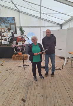 Tuhinjska dolina spet polna cvetja iz krep papirja (13)